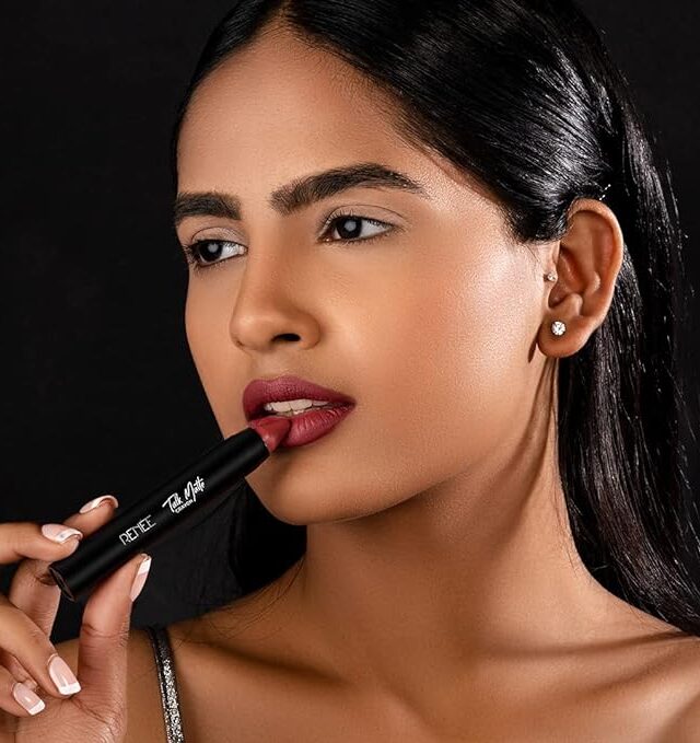 RENEE Talk Matte Crayon Lipstick 4.5gm