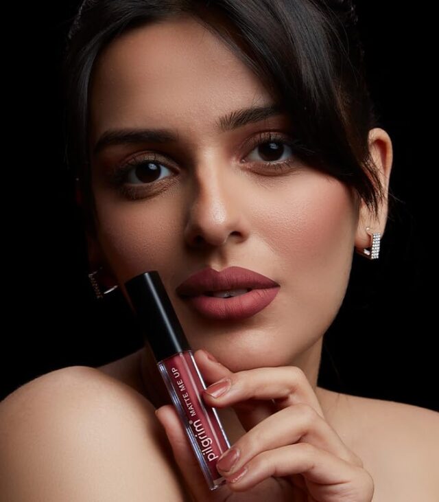 Pilgrim Liquid Matte Lipstick - Blushin' Nude + Get Free Tea Tree Purifying Toner - Image 7