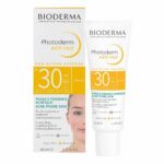 Bioderma Photoderm AKN Mat SPF30 Mattifying Anti-Blemish Sunscreen 40ml